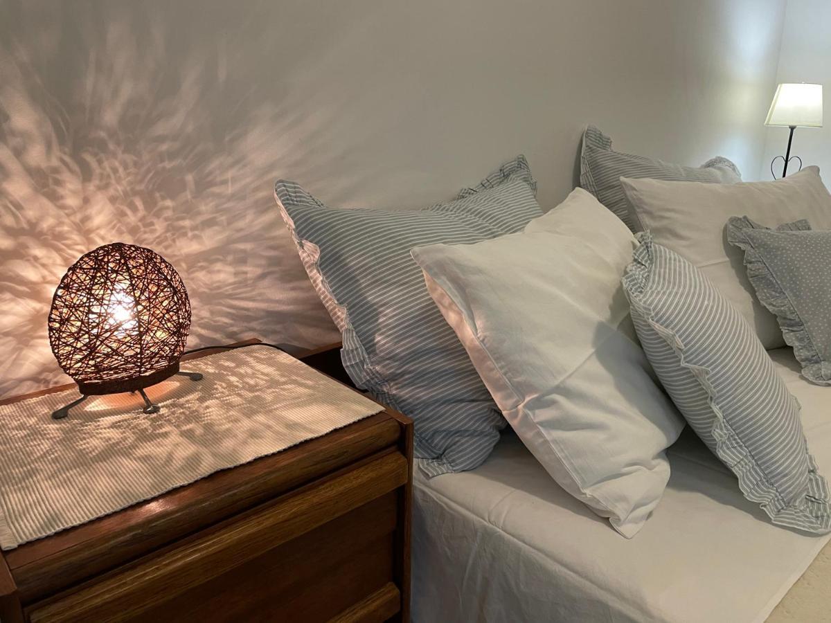 Gorana Studio Apartment Jelsa  Bagian luar foto